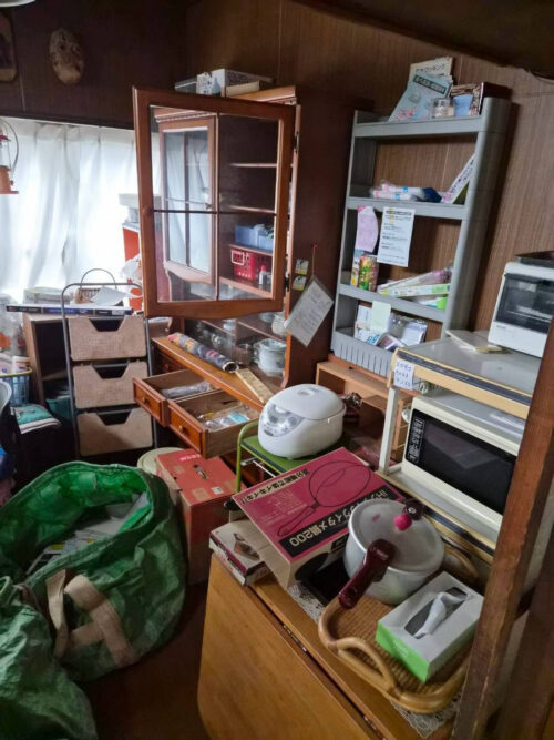名取市での【遺品整理|戸建て3LDKを退去期限までに1日で片付け】の作業実績